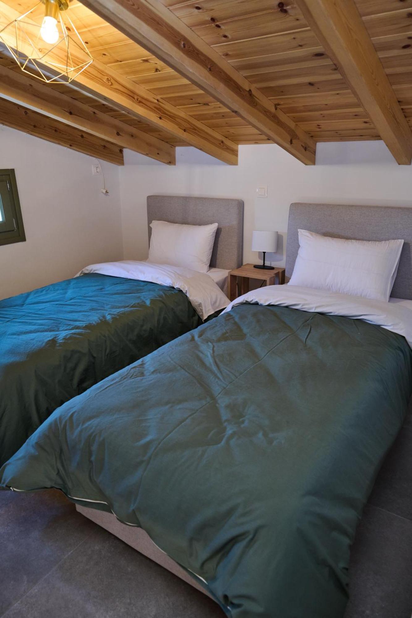 La Familia Luxury Private Maisonettes Near The Sea Gythio Bagian luar foto