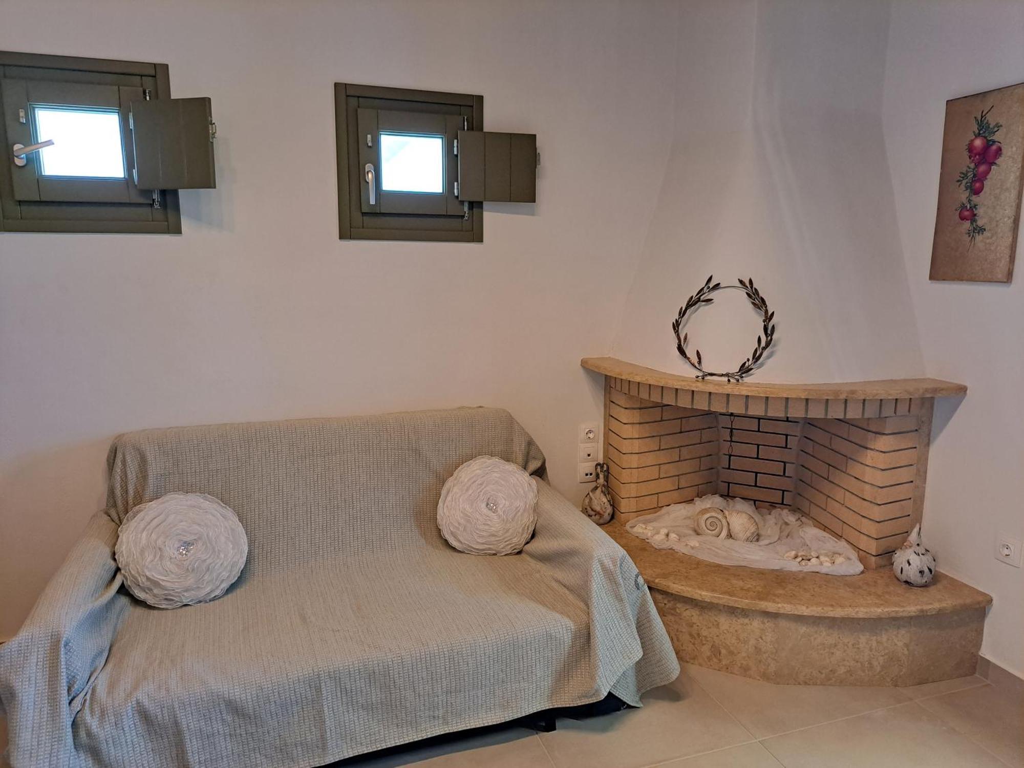 La Familia Luxury Private Maisonettes Near The Sea Gythio Bagian luar foto